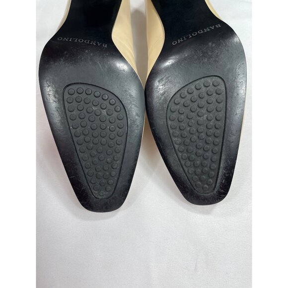 Vintage Bandolino SKU 231 Beige Leather Block Heel Pumps Size 7.5 - Picture 9 of 10